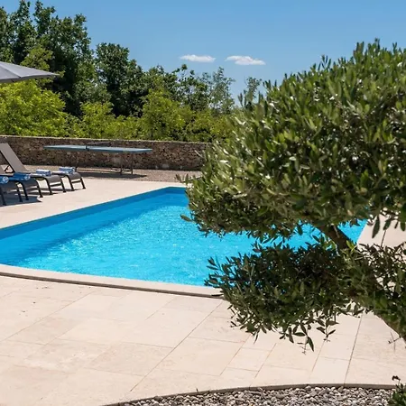 Gasthuis Gemini By Višnjan